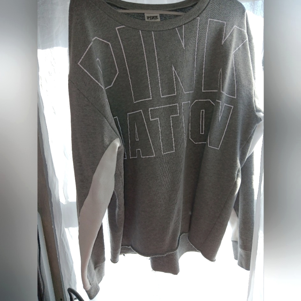 COPY - PINK SWEATSHIRT 🫠